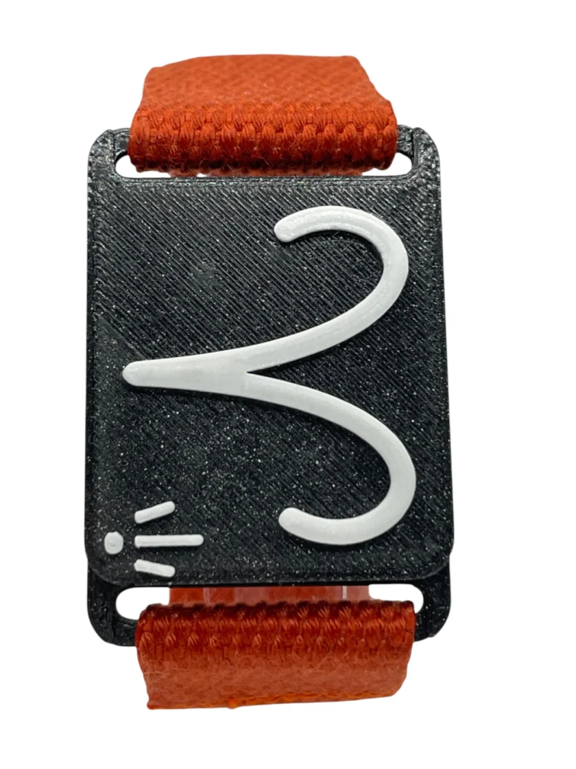 Bracelet réglable captivant SanClic - thème zodiaque BELIER made in France, en sangle certifiée Oeko-Tex avec fermeture en PETG et aimant intégré, pour un cadeau original.