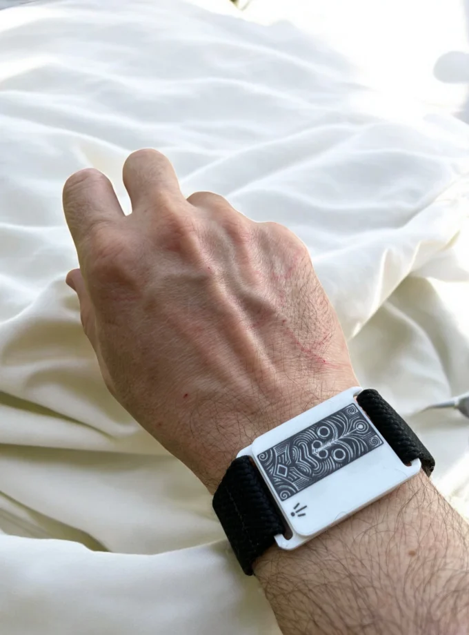 Bracelet reglable Maori exclusif CM-009