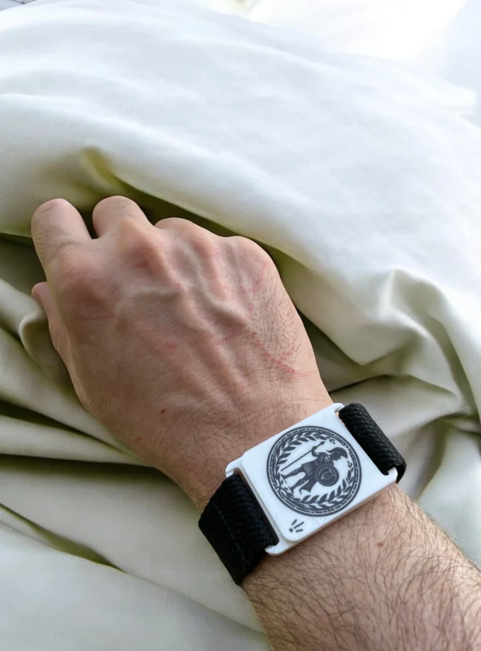 Bracelet réglable Romain exclusif CM-002